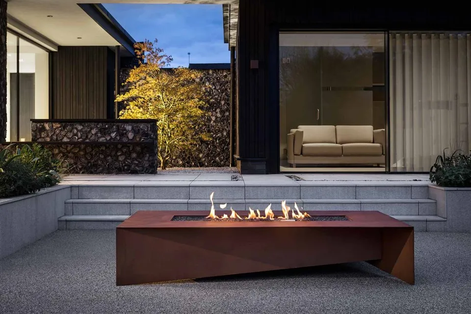 コールテン キャンプファイヤーピット