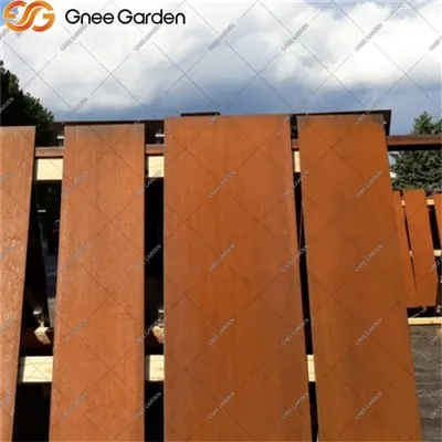 Corten Steel Fenceを構築するためのDIYガイド