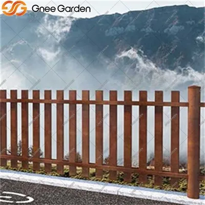 リゾート用のコルテンスチールモダンフェンス